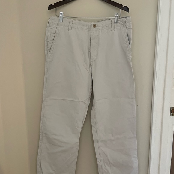 Timberland cream coloured pants - Picture 2 of 6